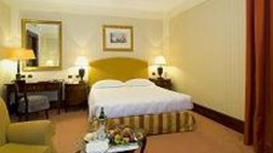 Excelsior Palace Palermo Room