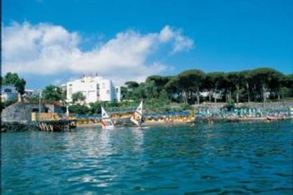 Punta Molino Beach Resort & Spa