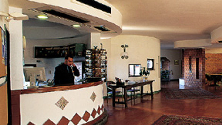 Aloha Hotel Lobby