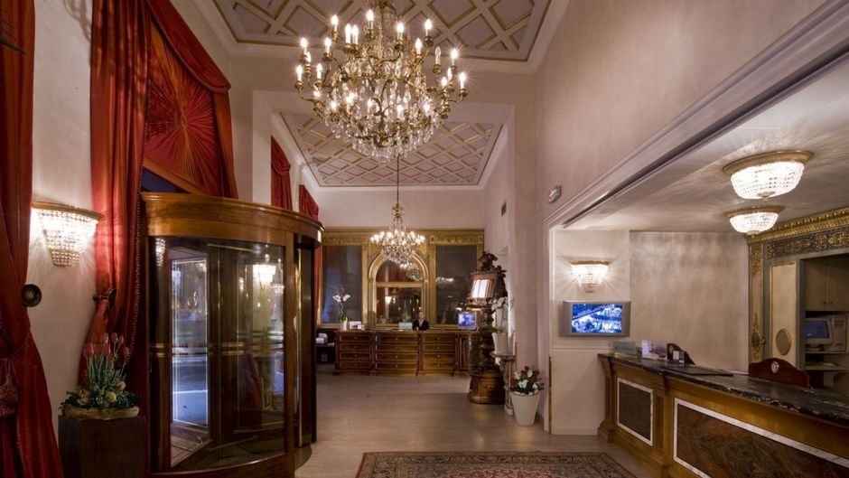 Rocco Forte Hotel de la Ville Lobby
