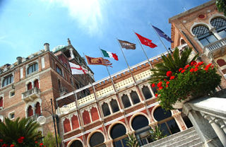 Hotel Excelsior