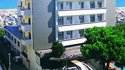 National Hotel