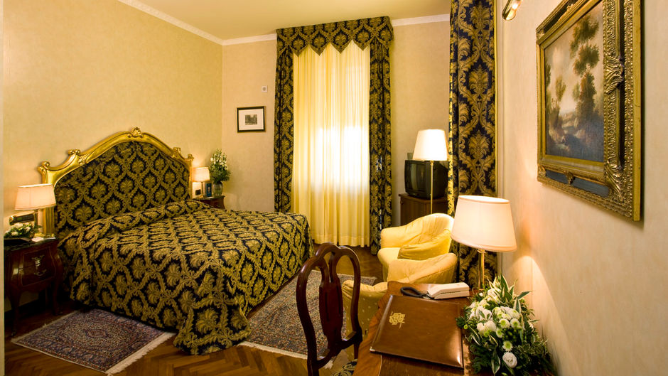 Grand Hotel Vittoria Room