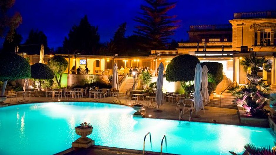 Corinthia Palace Hotel Pool