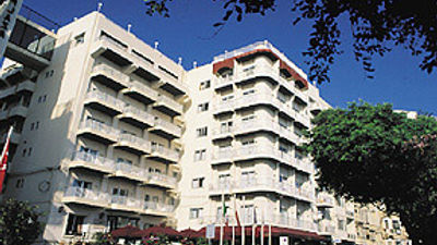 Plaza Regency Hotel
