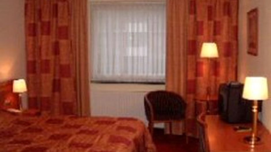 Alliance Hotel Parkhotel Rooding Room