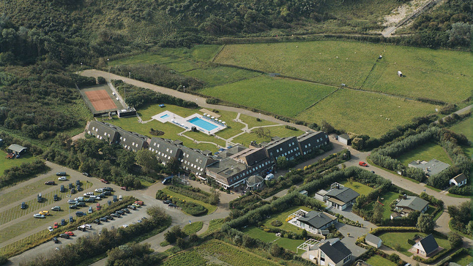 Fletcher Zuiderduin Beach Hotel Exterior