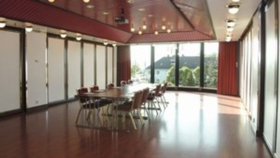 Club 21 Meeting