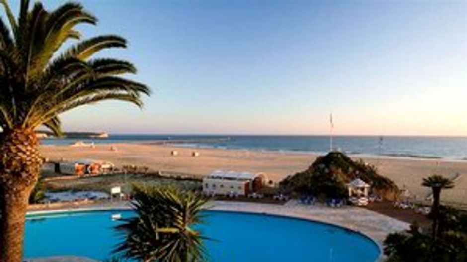 Hotel Algarve Casino Pool