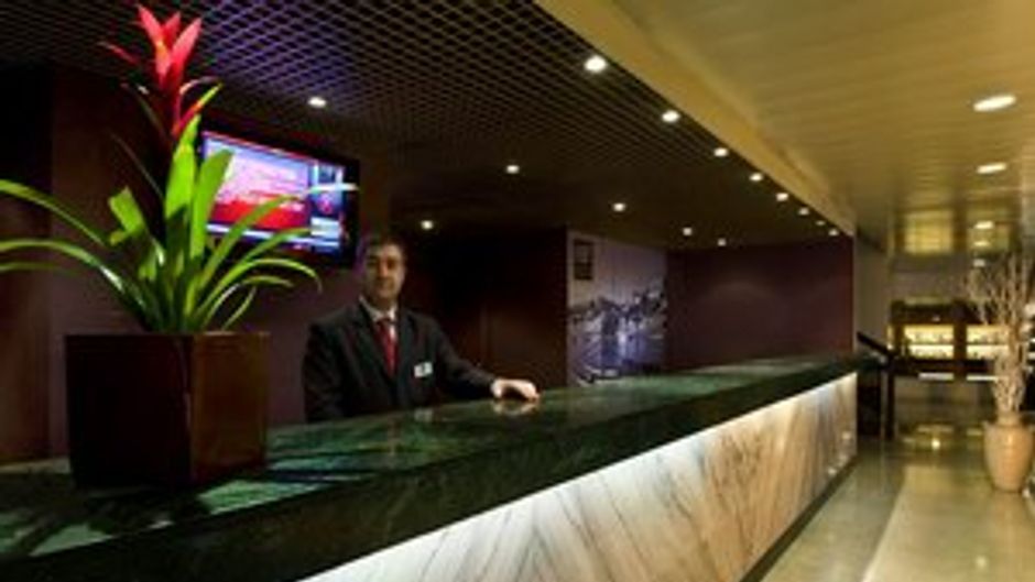 HF Ipanema Porto Lobby