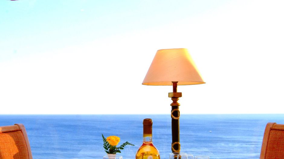 Carcavelos Beach Hotel Restaurant