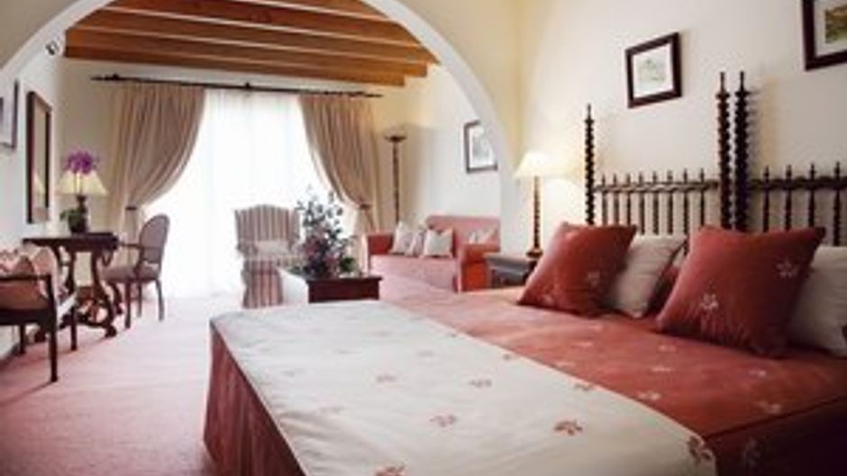 Bonsol Hotel Resort & Spa Room