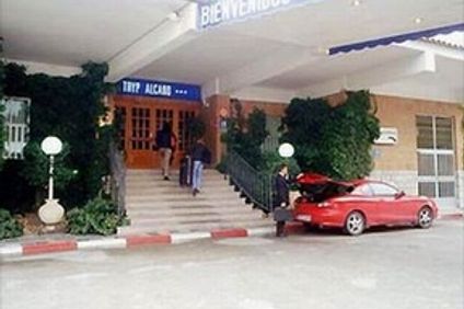 Tryp Alcano