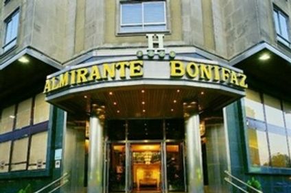 Hotel Almirante Bonifaz