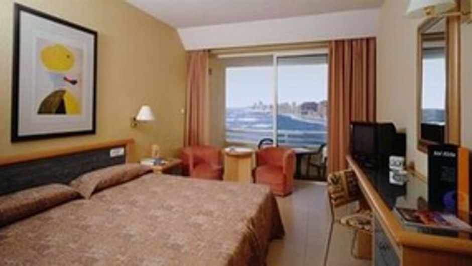 Galua Hotel Room