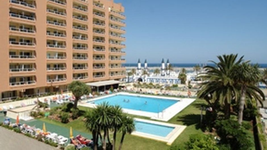 Pyr Fuengirola Aparthotel Pool