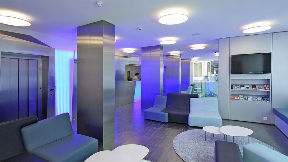 Cristal Hotel Lobby
