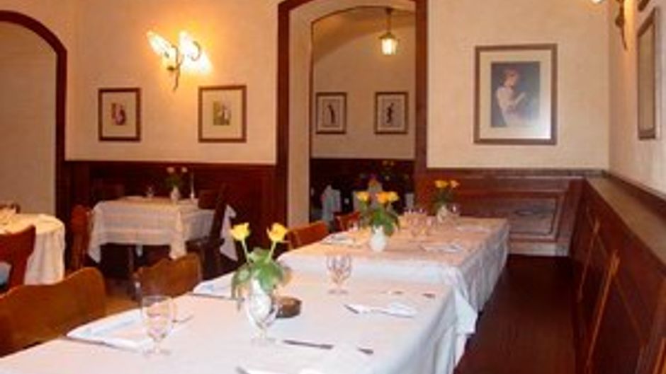 Les Armures Hotel Restaurant