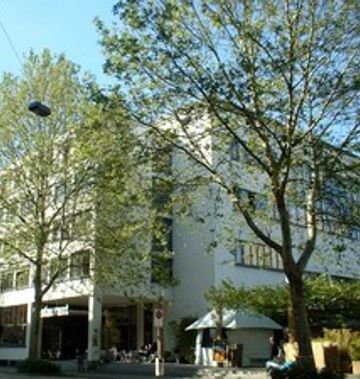 X-TRA Hotel