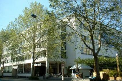 X-TRA Hotel