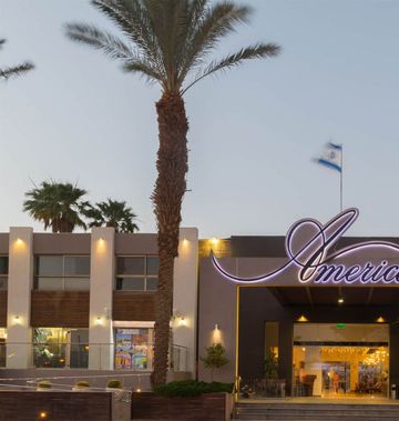 Americana Hotel
