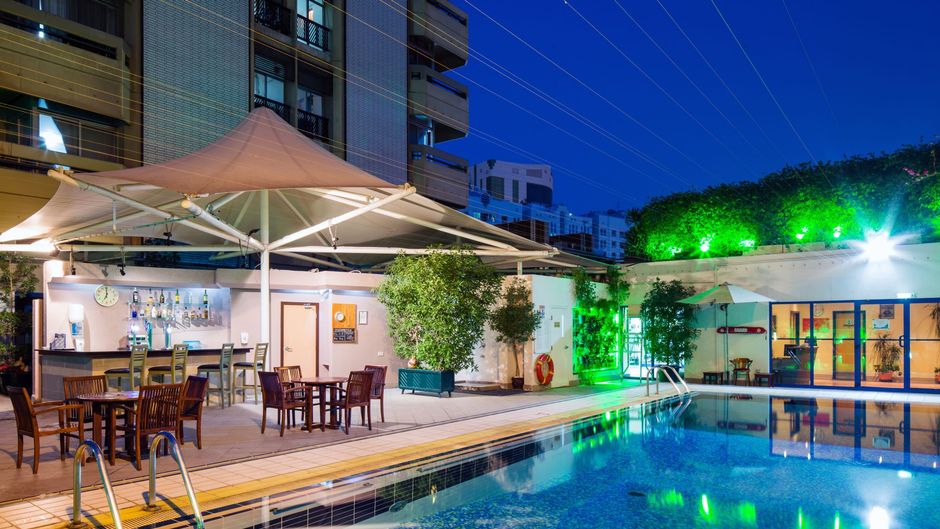 Novel Hotel City Center Pool