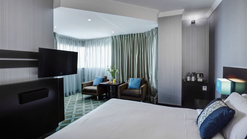 Novel Hotel City Center Room