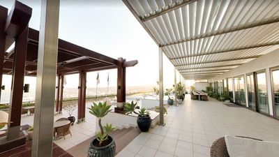 El Aurassi Hotel