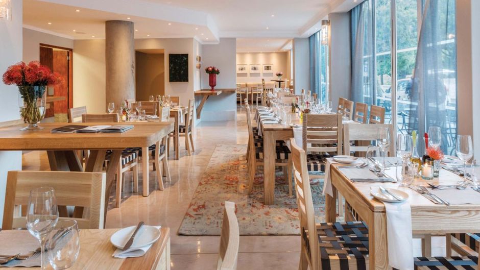 Cape Town Hollow Hotel Restaurant