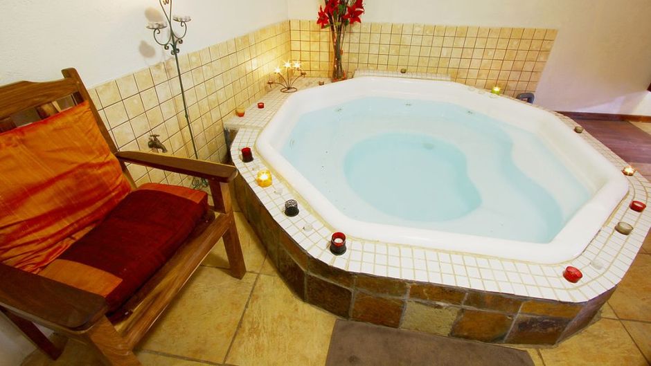 Floreat Riverside Lodge Spa