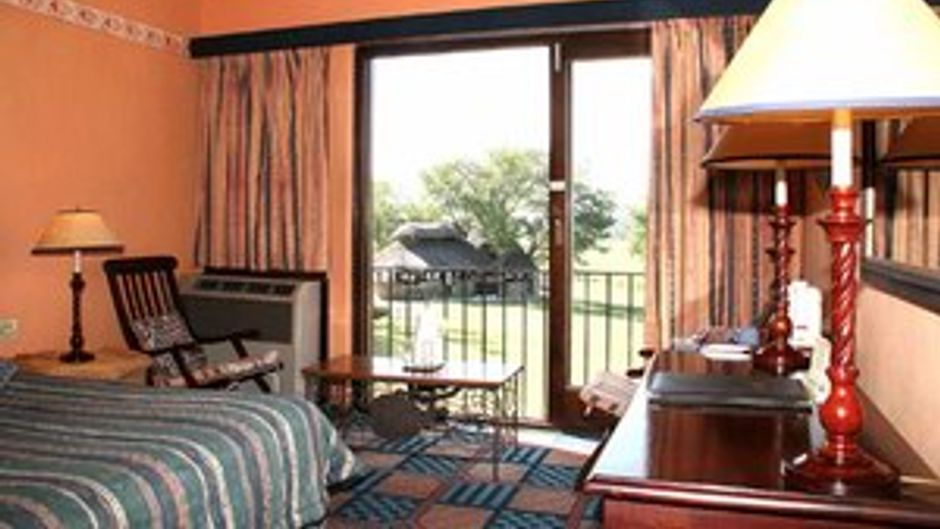 Hwange Safari Lodge Room