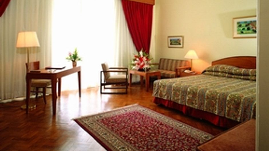 Inya Lake Hotel Room