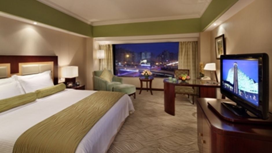 Hua Ting Hotel & Towers Room