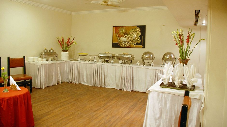 Amarpreet Hotel Banquet