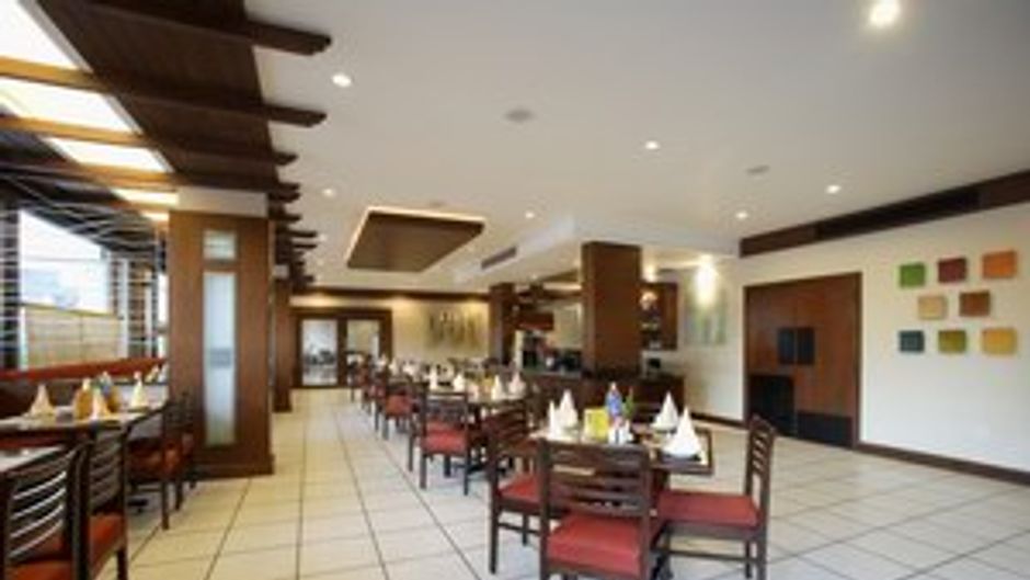 Hotel Express Towers Restaurant