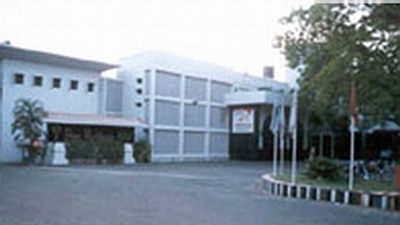 New Woodlands Hotel