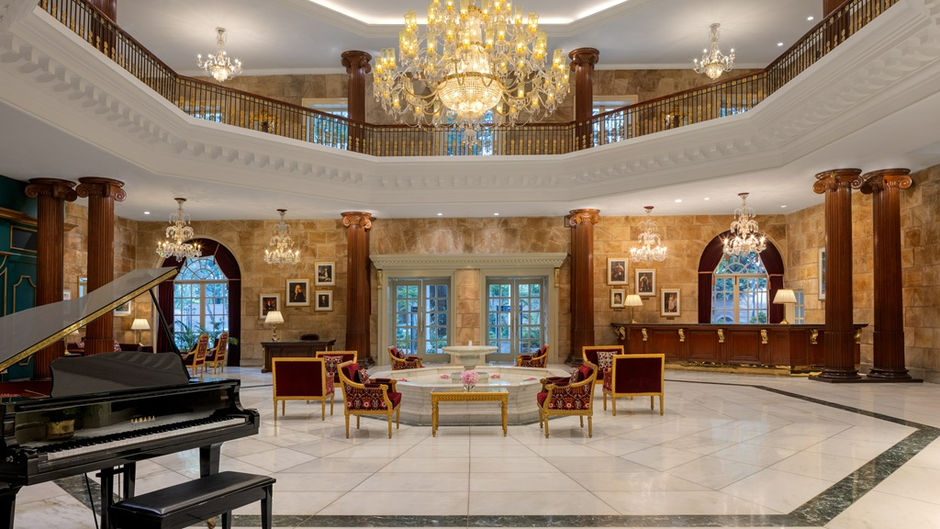 ITC Windsor, a Luxury Collection Hotel Lobby