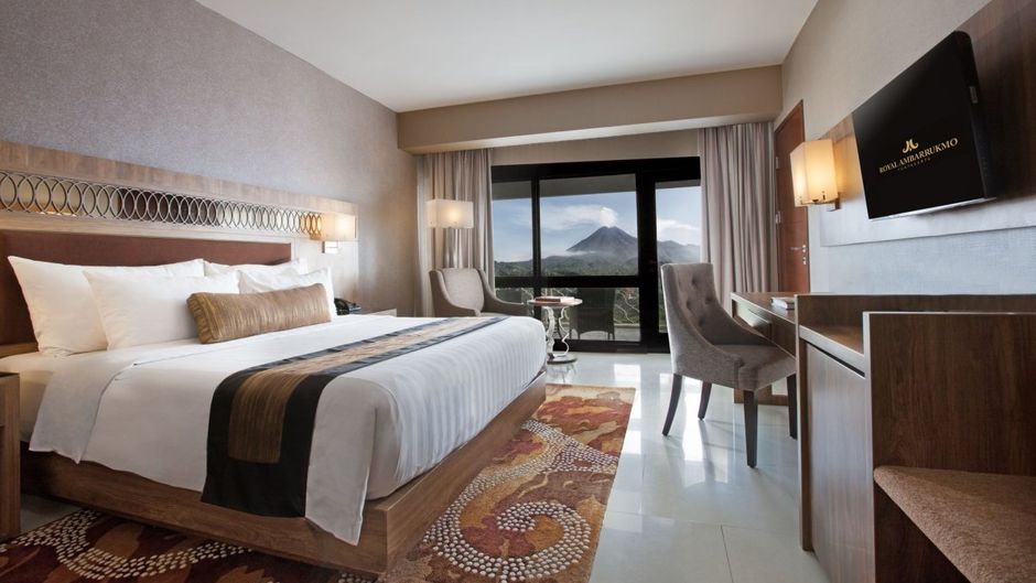 Royal Ambarrukmo Yogyakarta Room