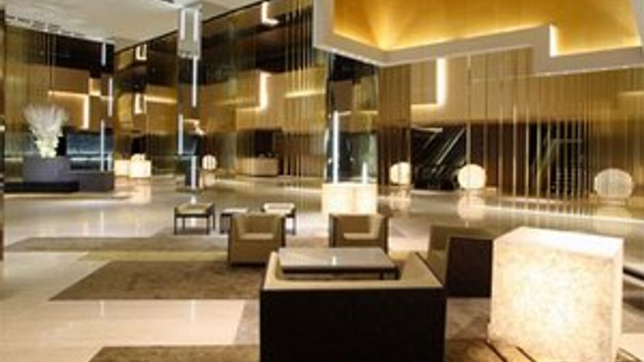Crowne Plaza ANA Osaka Lobby