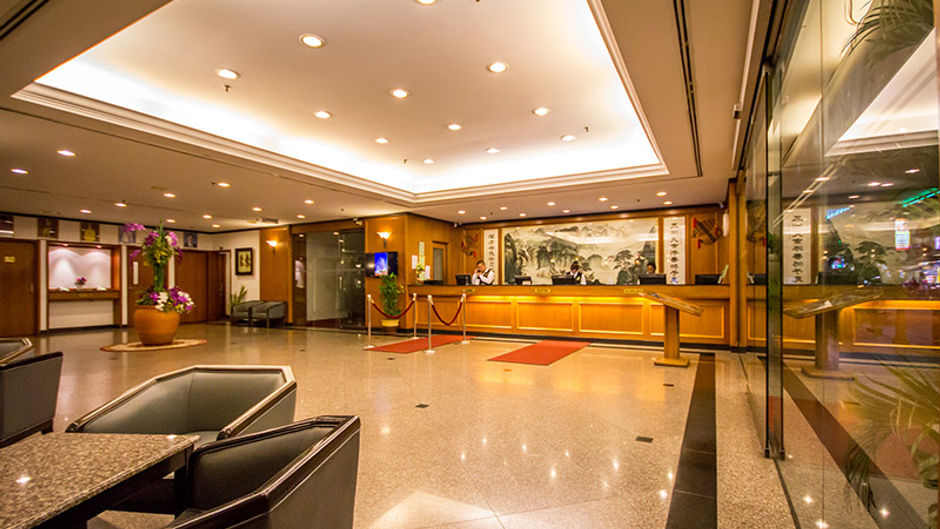 Hotel Continental Lobby