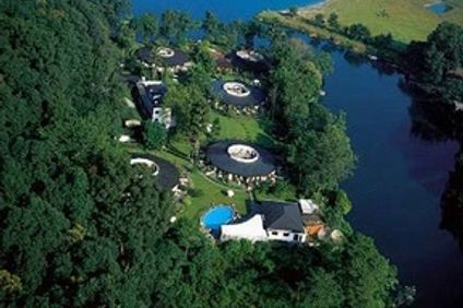 Fishtail Lodge