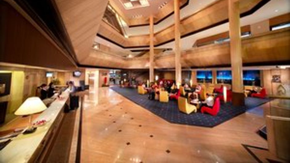 Furama City Centre Lobby