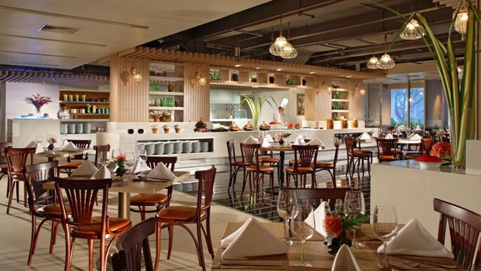 Novotel Singapore on Kitchener Road Restaurant