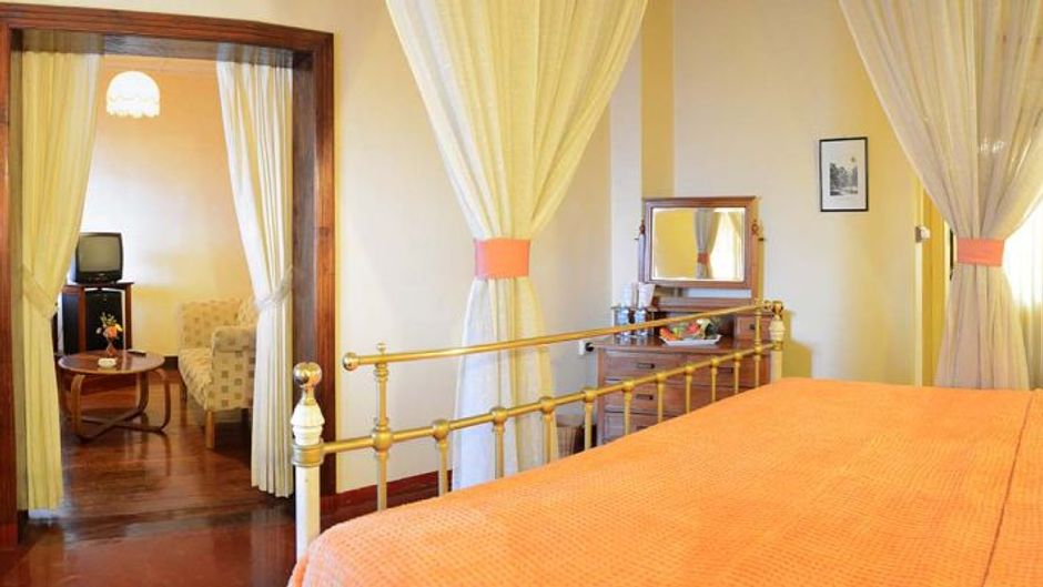 Bandarawela Hotel Room