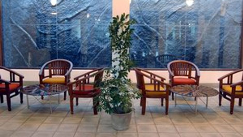 Hotel Hill Top Lobby