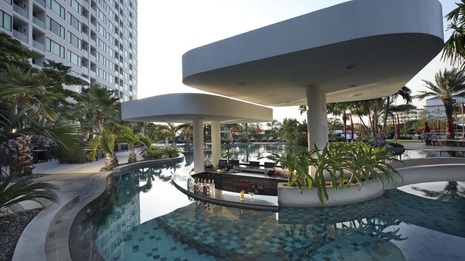 Amari Pattaya Pool