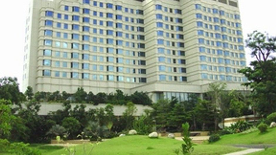 Rama Gardens Hotel Bangkok Exterior