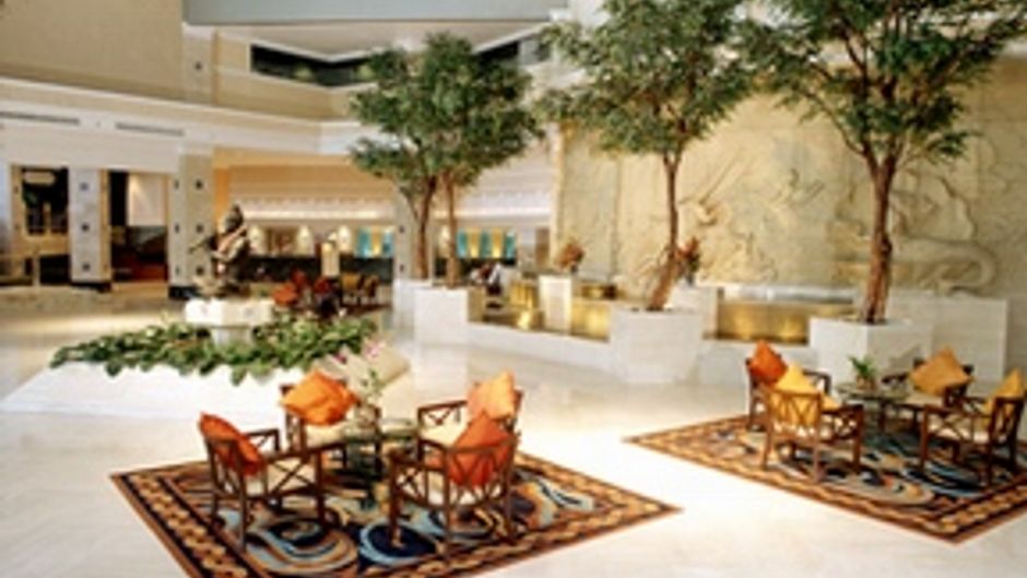 Royal Cliff Beach Hotel Lobby