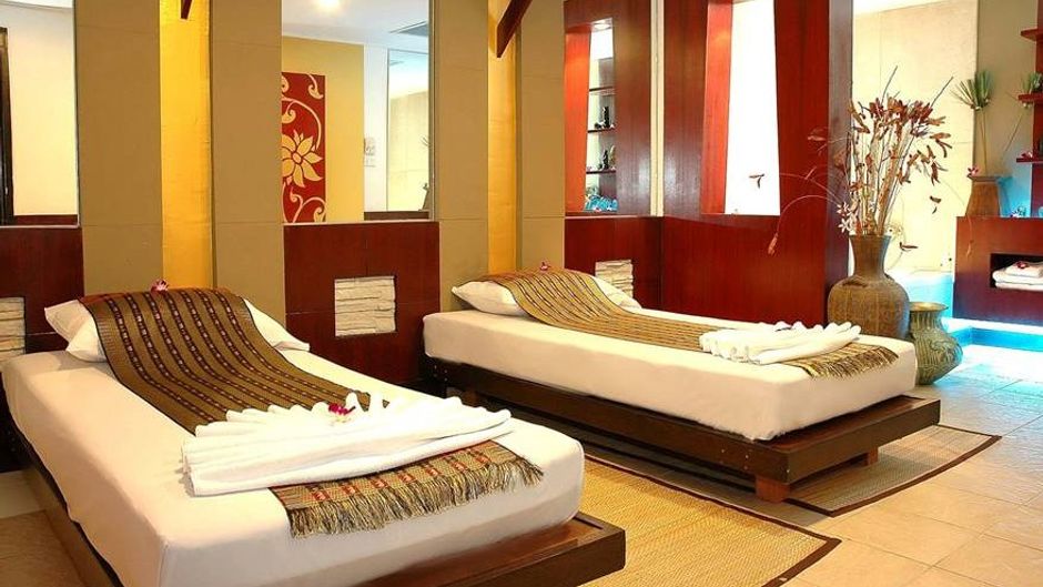 Ambassador Bangkok Hotel Spa