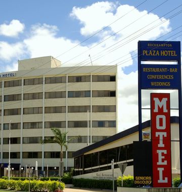 Rockhampton Plaza Hotel